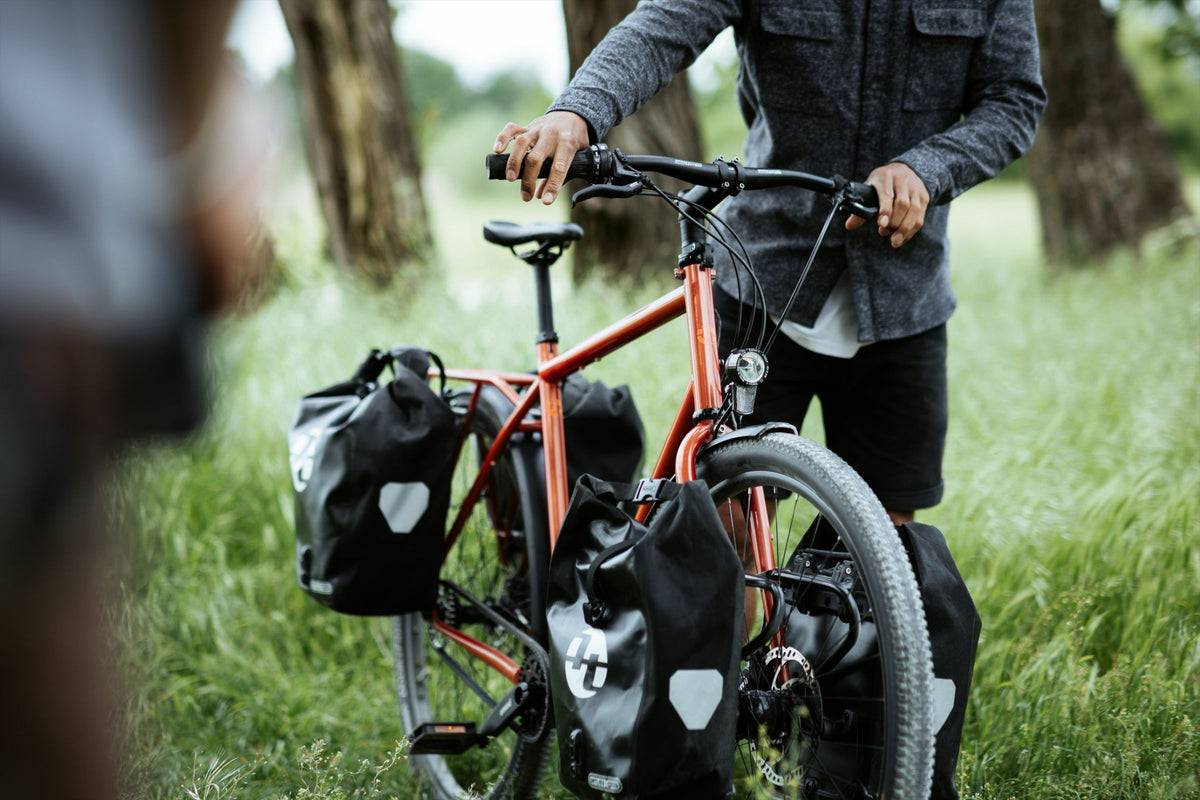 adventure hub touring bike edelux